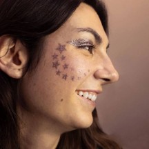 Kit tatouage avec pochoir et paillettes